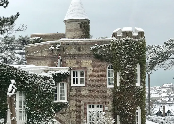 Domaine Saint Clair - Le Donjon 4*