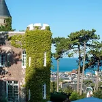 Domaine Saint Clair - Le Donjon Hotel 4*