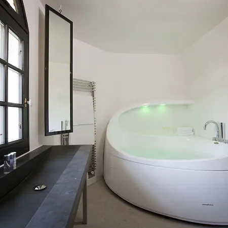 Hotel Domaine Saint Clair - Le Donjon 4*