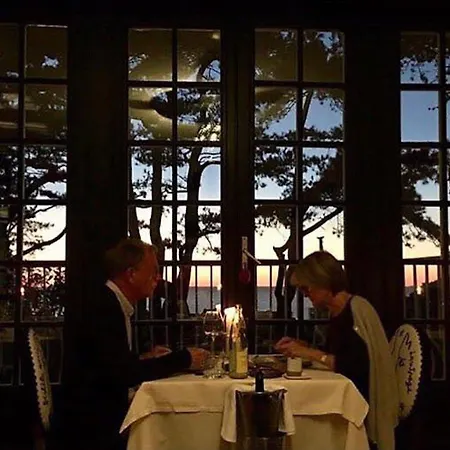 Otel Domaine Saint Clair - Le Donjon 4*