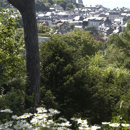 Domaine Saint Clair - Le Donjon 4*