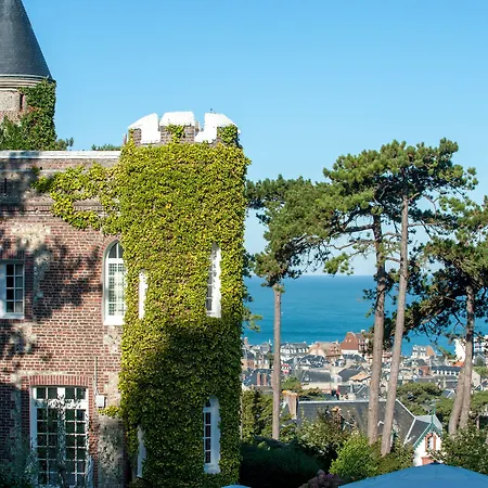 Domaine Saint Clair - Le Donjon Otel 4*
