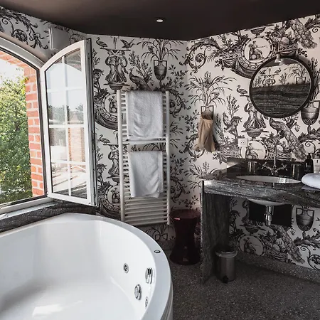 Hotel Domaine Saint Clair - Le Donjon 4*