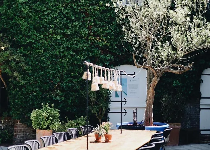 Domaine Saint Clair - Le Donjon Hotell